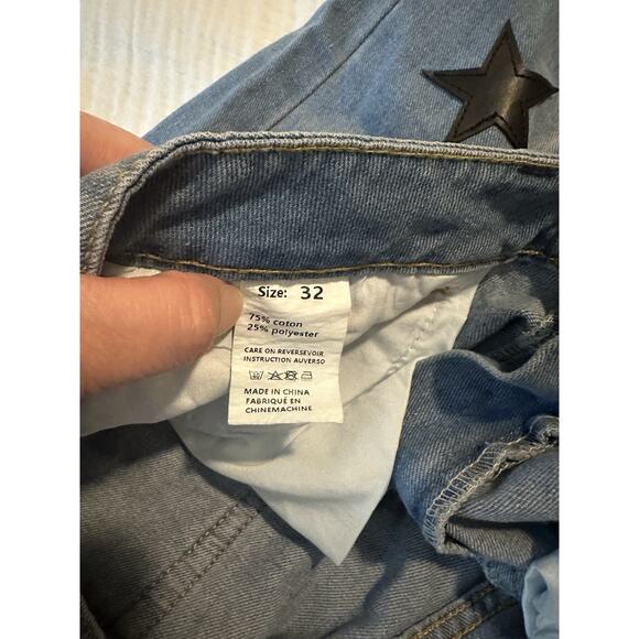 Star Patch Straight Leg Jeans Women’s Size 32 NWT Y2K Vintage Style Denim Pants - Picture 3 of 5